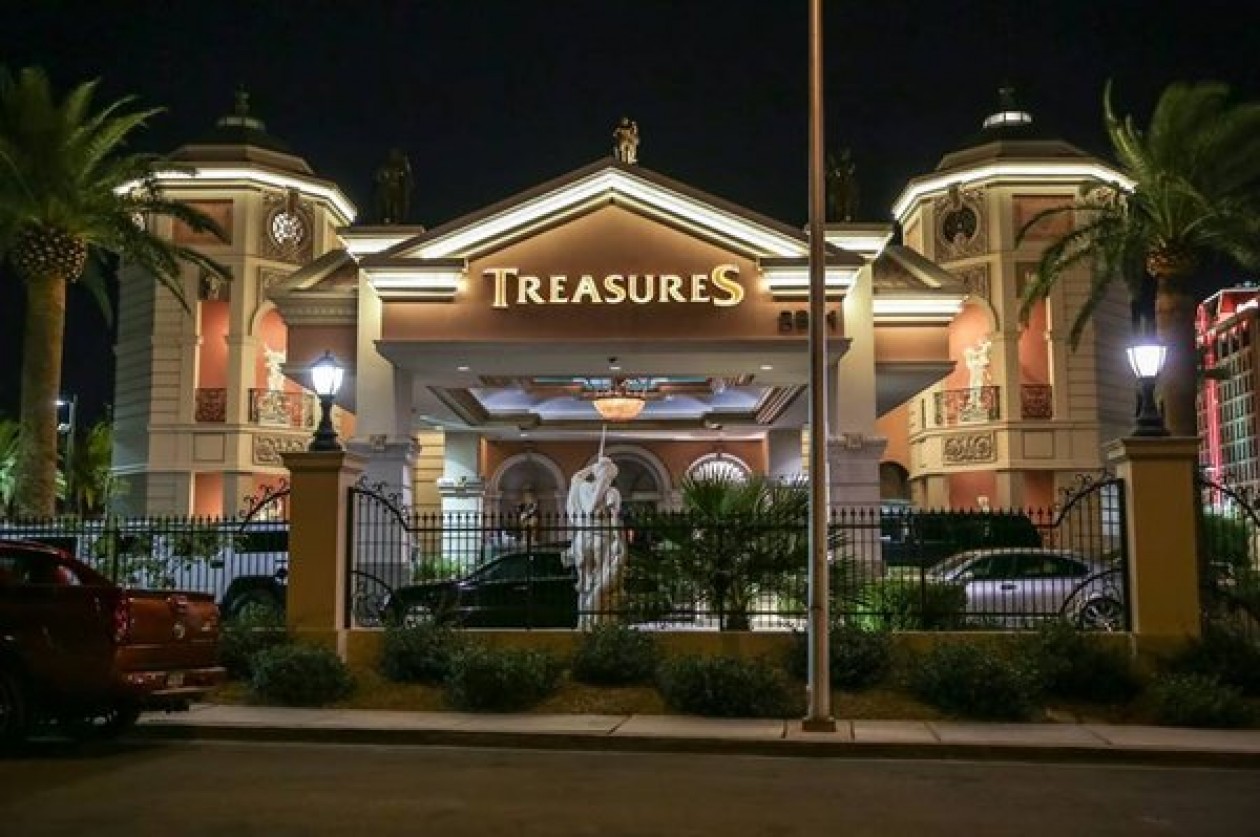 Bring a girl to Treasures Las Vegas and have the time of your life.